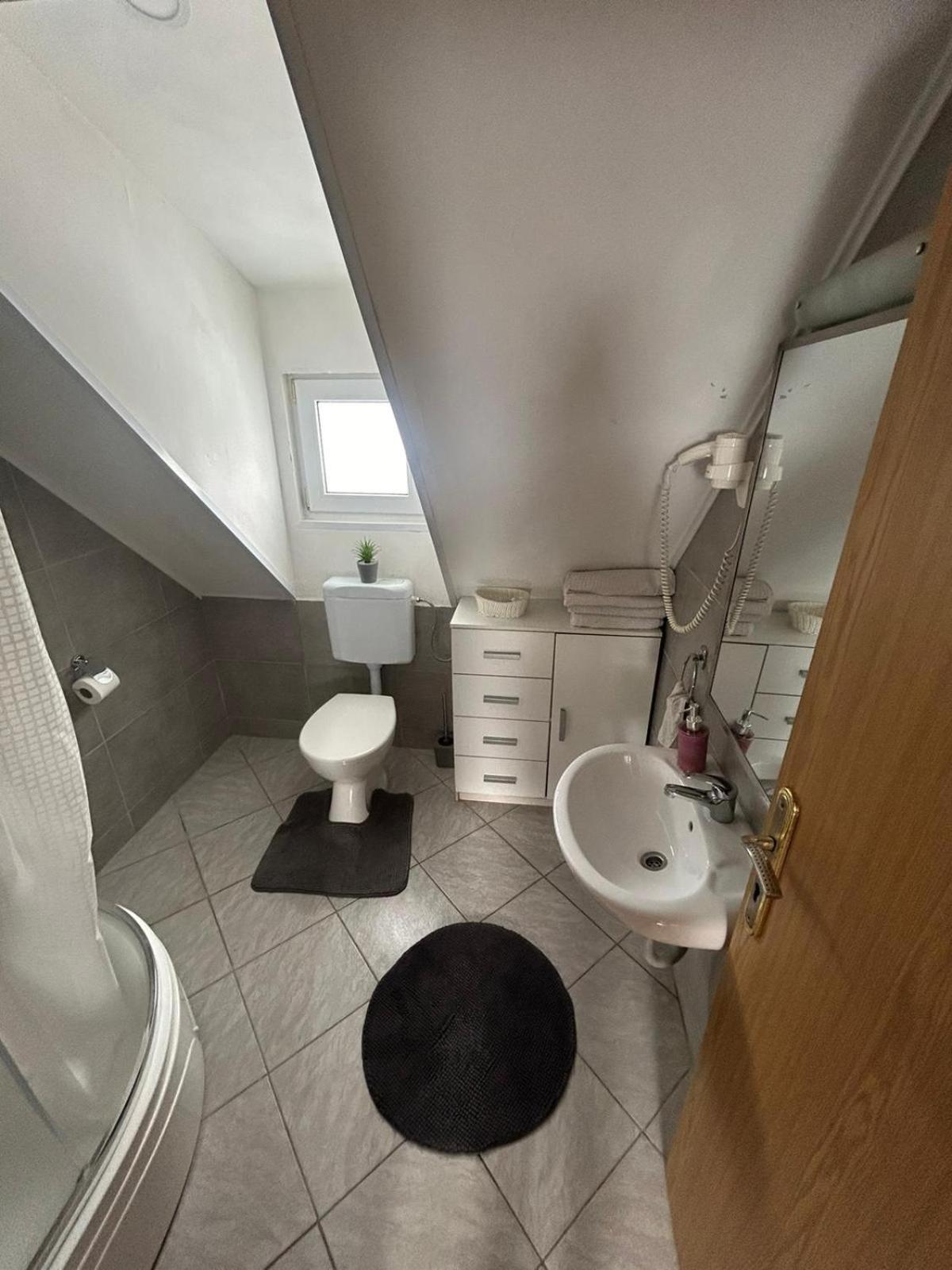Apartment Mila Plitvicka Jezera Luaran gambar